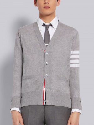 Thom Browne Light Fine Merino Wool V-Neck 4-Bar Uomo Cardigan Grigie | HFI05D76991