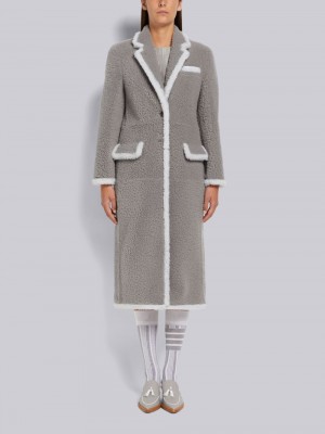 Thom Browne Medium Dyed Shearling Contrast Framing Wide Lapel Donna Cappotti Grigie | OXN63K24281