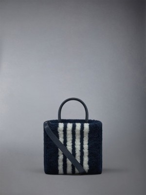 Thom Browne Small Book W/ Intarsia 4bar in Curly Merino Shearling Donna Borse Tote Blu | LLZ55T05998