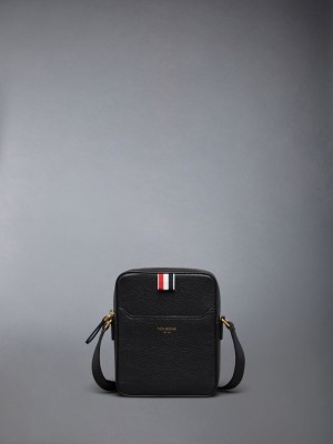 Thom Browne Soft Pebble Grain 4-Bar Vertical Camera Uomo Borse Crossbody Nere | HFV72B93186