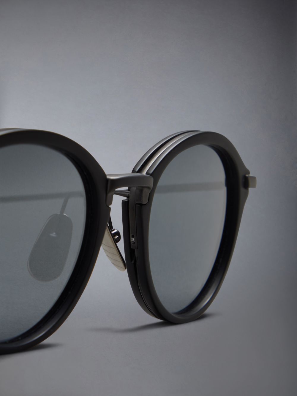 Thom Browne Acetate And Titanium Round Uomo Occhiali da Sole Nere | QOM93M21006