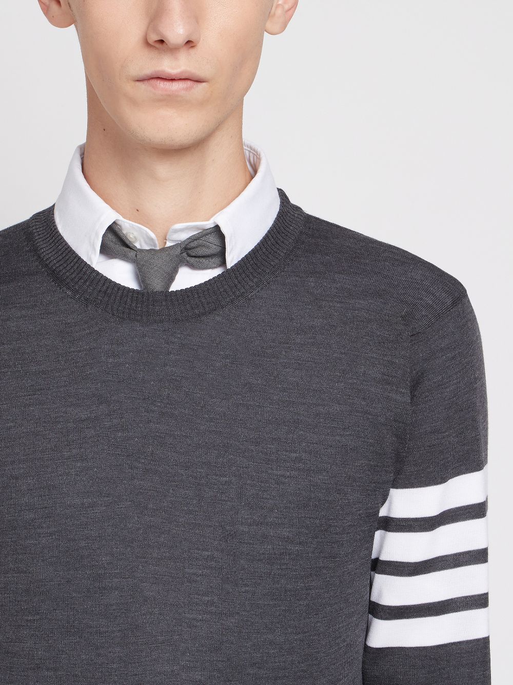 Thom Browne Dark Fine Merino Wool 4-Bar Crew Neck Uomo Pullover Grigie | NZF21Z45605