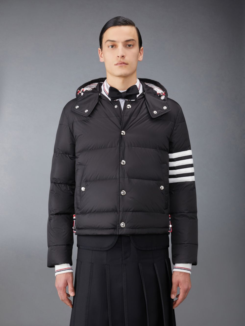 Thom Browne Downfilled Nylon 4-Bar Bomber Uomo Giacche Nere | BUH76X38743