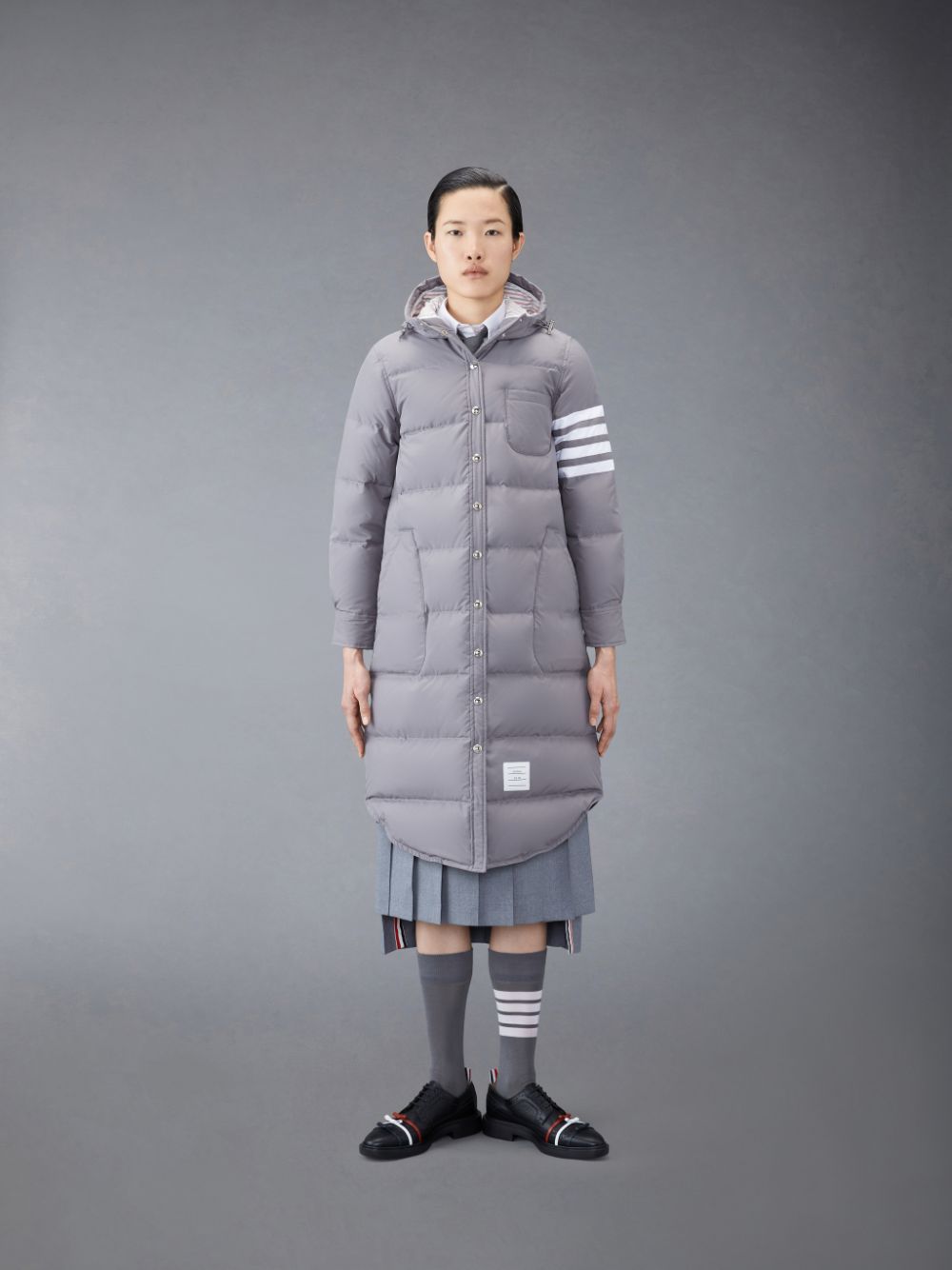 Thom Browne Downfilled Ripstop 4-Bar Hooded Shirtdress Donna Cappotti Grigie | PEL06U02767