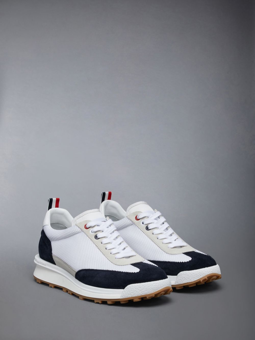 Thom Browne FINE SUEDE TECH RUNNER Uomo Sneakers Bianche | PXH95X36248