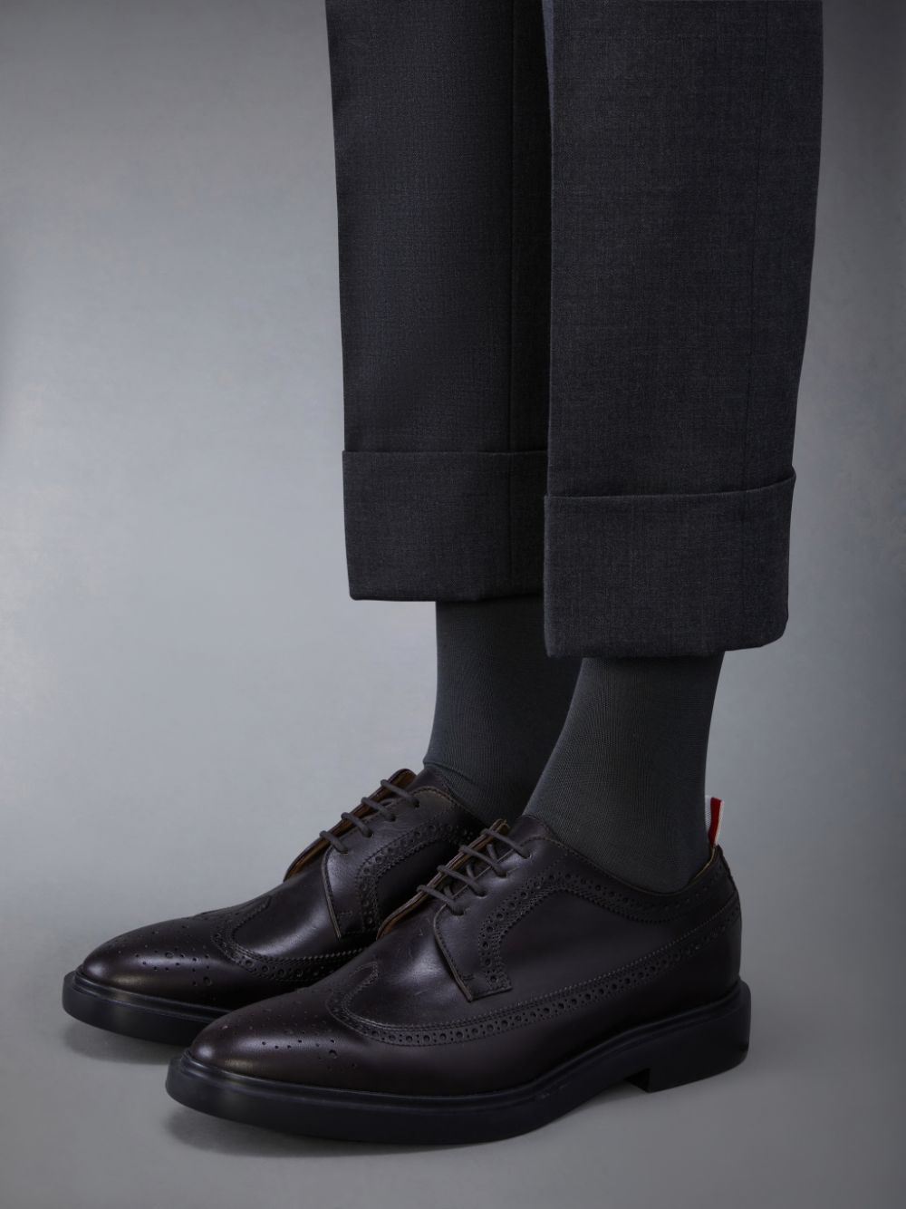 Thom Browne LONGWING W/ LIGHTWEIGHT RUBBER SOLE IN BOX CALF Uomo Scarpe Brogue Marroni | YKD32J78204