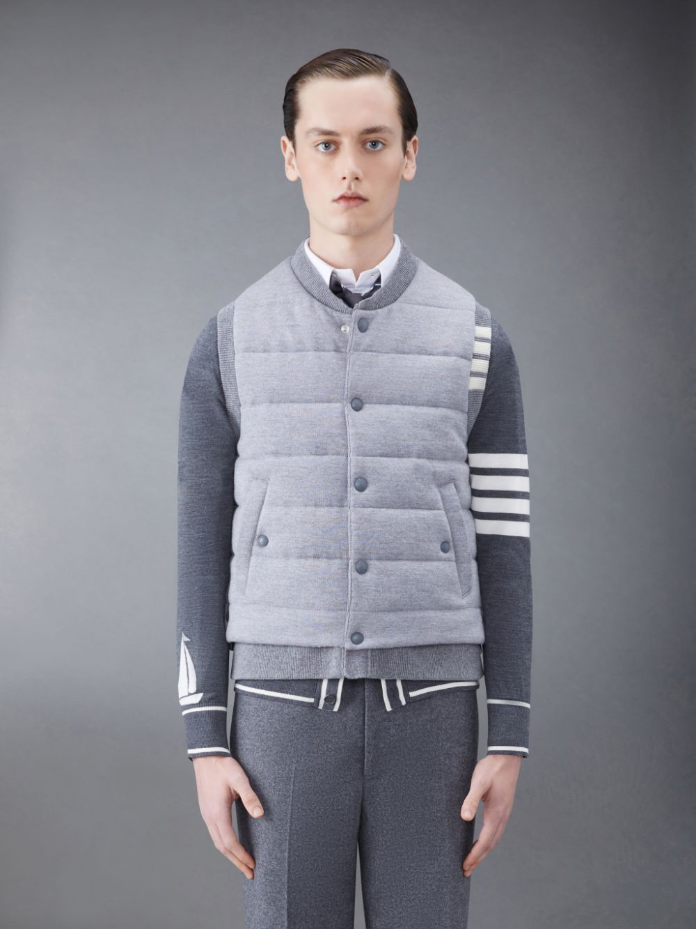 Thom Browne MERINO AND JERSEY PADDED REVERSIBLE 4-BAR Uomo Gilet Grigie | GSH79N64929