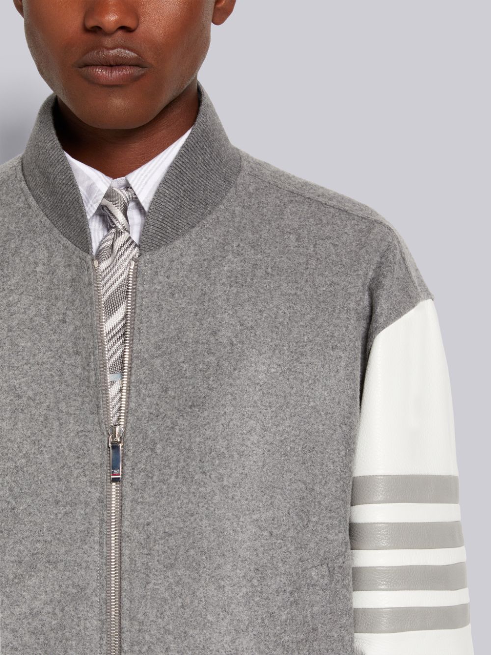 Thom Browne Medium Melton Wool 4-Bar Oversized Blouson Uomo Giacche Grigie | PND82X05153