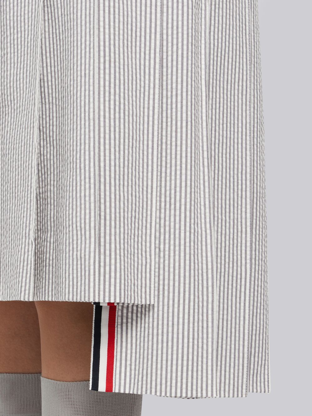 Thom Browne Medium Seersucker Below-the-knee Pleated Donna Gonne Grigie | WMY34T36930