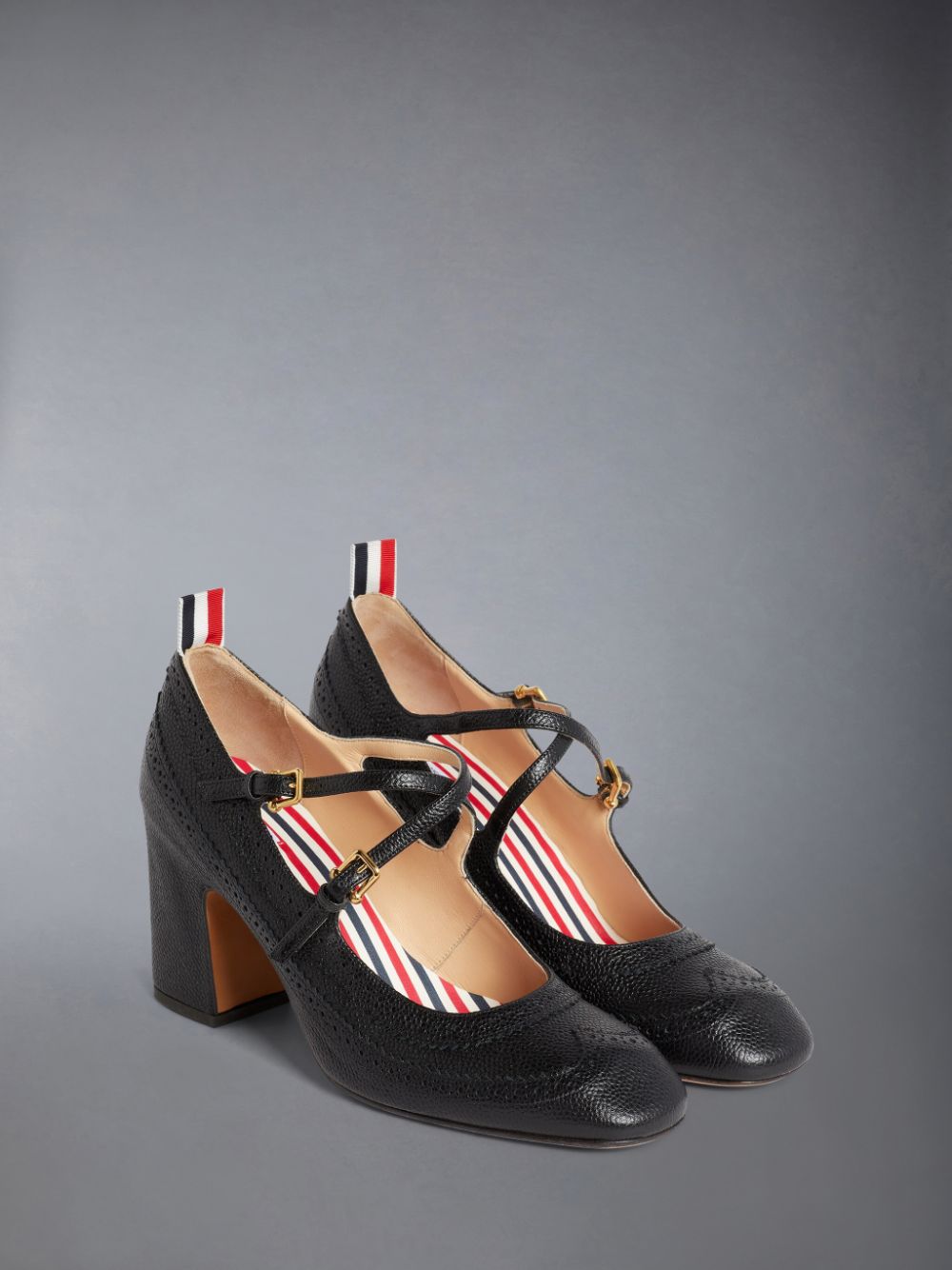 Thom Browne Pebble Grain Leather Brogued 75mm Block Heel Criss Cross Donna Scarpe Mary Jane Nere | MIH09A39094