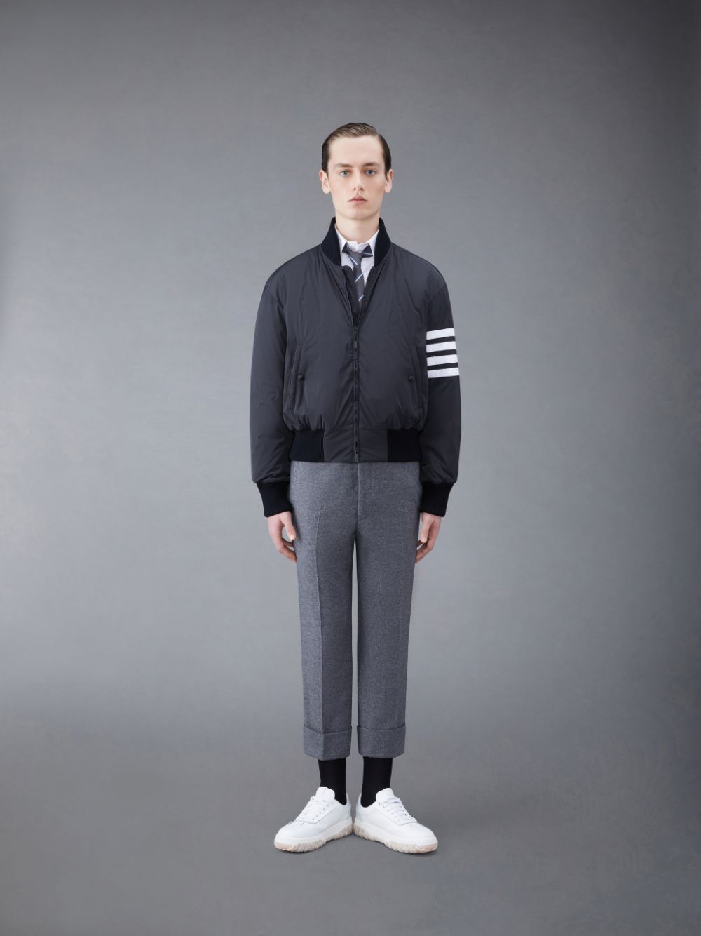 Thom Browne Poly Twill Rib 4-Bar Down Oversized Blouson Uomo Giacche Grigie | WOE14J74852