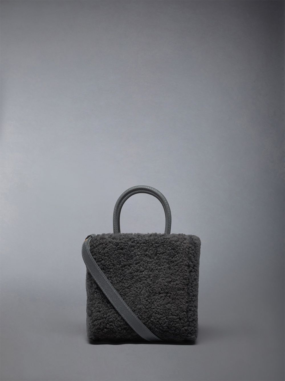 Thom Browne Small Book W/ Intarsia 4bar in Curly Merino Shearling Donna Borse Tote Grigie | GFE44P41052