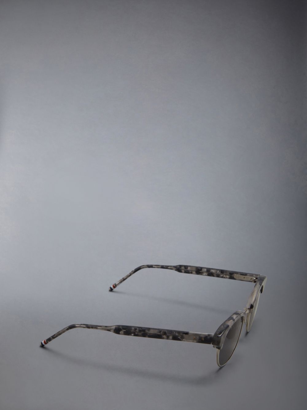 Thom Browne Tortoise Acetate And Titanium Oval Uomo Occhiali da Sole Verdi | KLJ49L65829