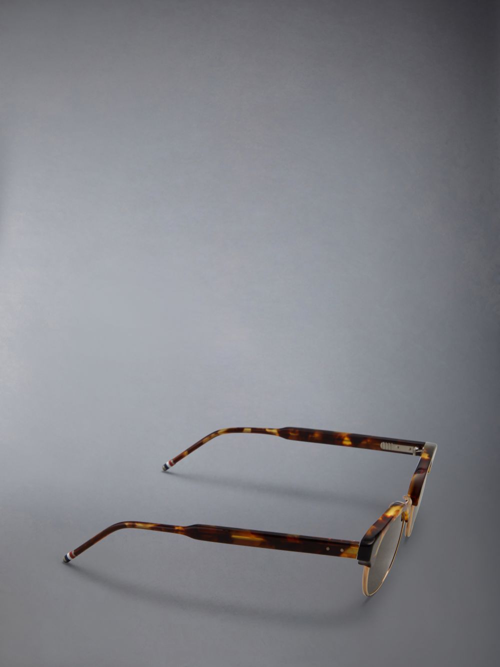 Thom Browne Tortoise Acetate And Titanium Oval Uomo Occhiali da Sole Marroni | GLU08M19263