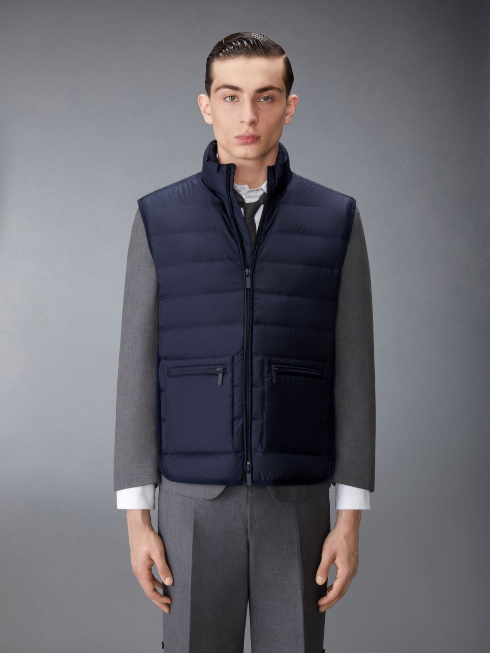 Thom Browne ULTRA LIGHT NYLON TECH FUNNEL NECK DOWN Uomo Gilet Blu | IHV10D01602