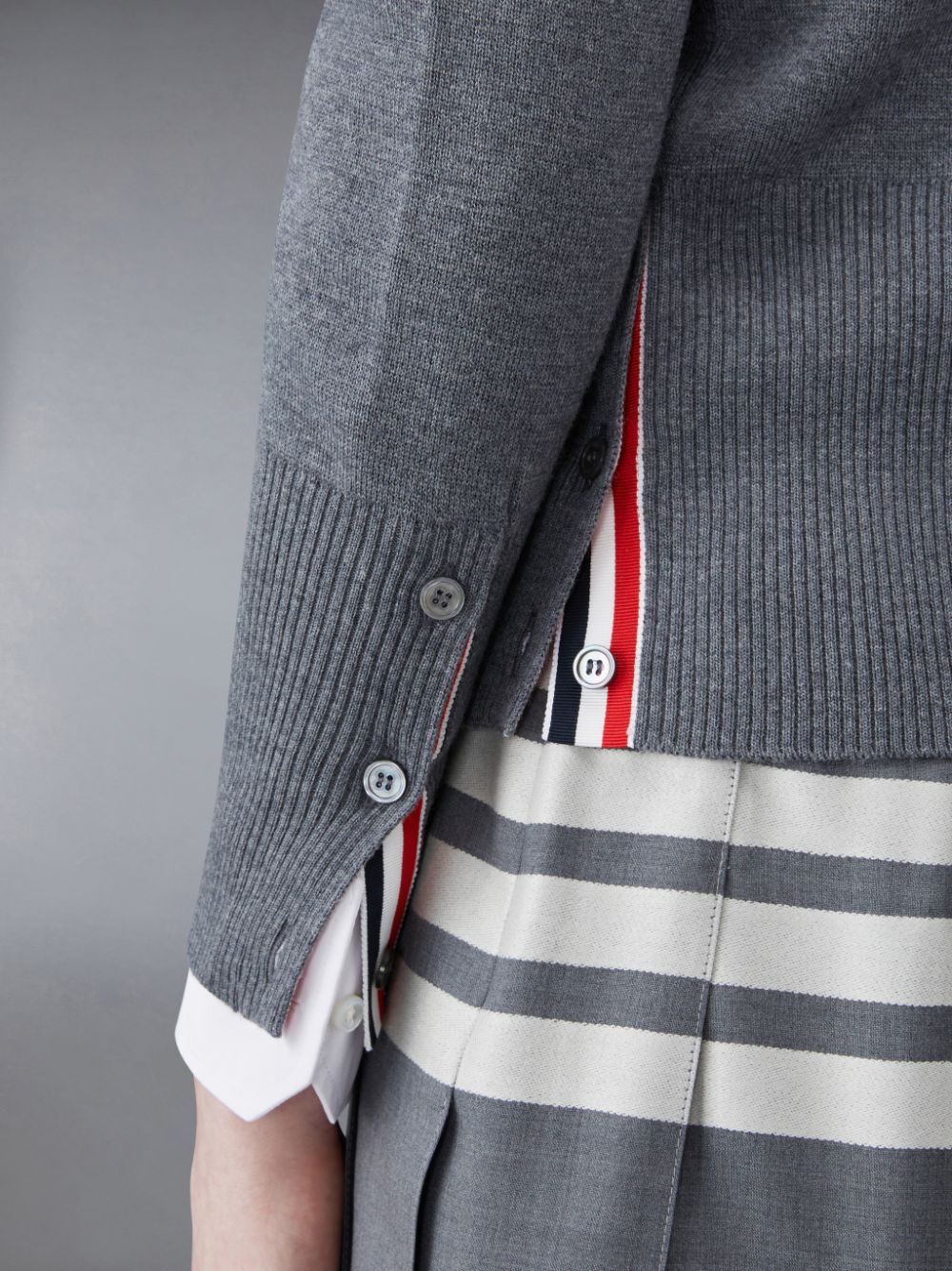 Thom Browne Wool 4-Bar V-Neck Donna Cardigan Grigie | PWZ10A14968